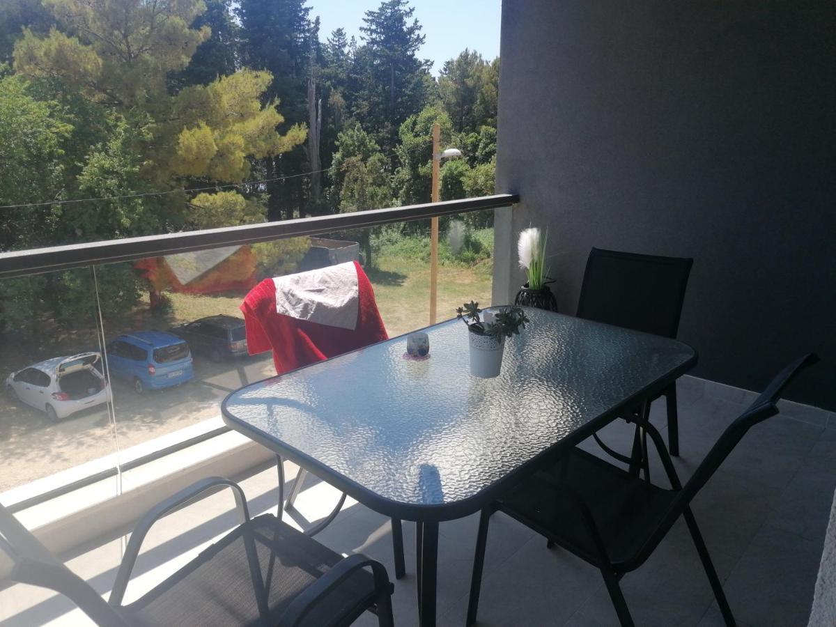 Apartmani U Kastelima Kaštela Exterior foto