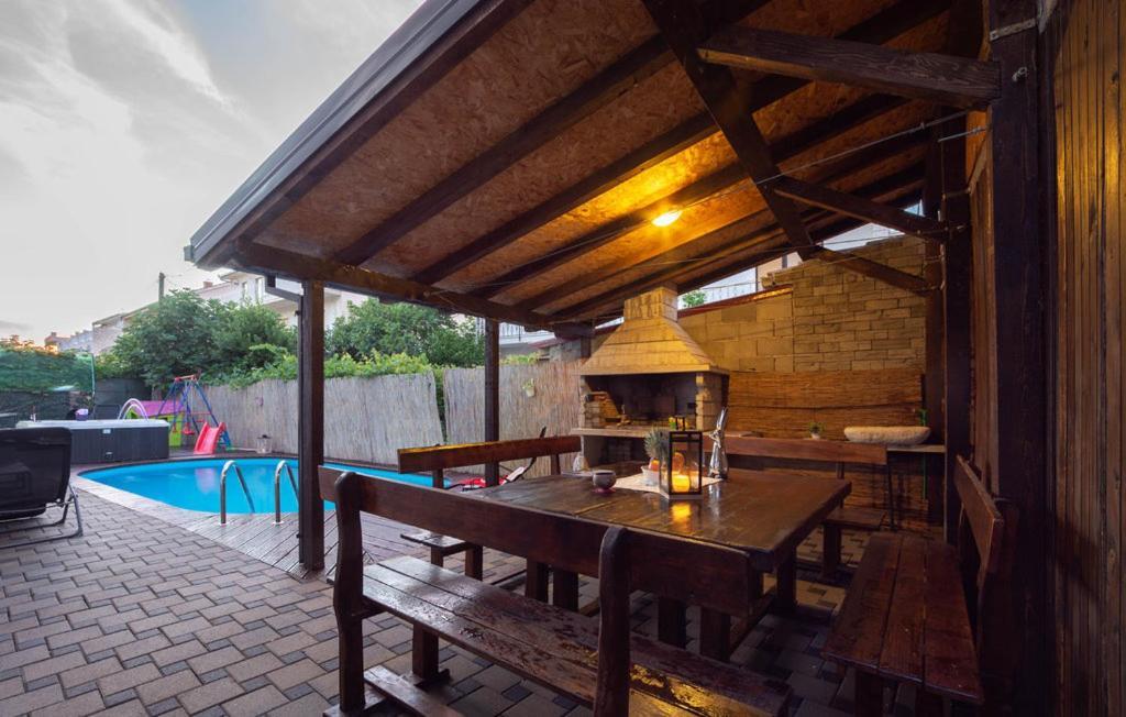 Apartmani U Kastelima Kaštela Exterior foto