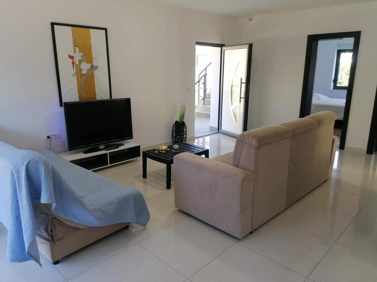 Apartmani U Kastelima Kaštela Exterior foto
